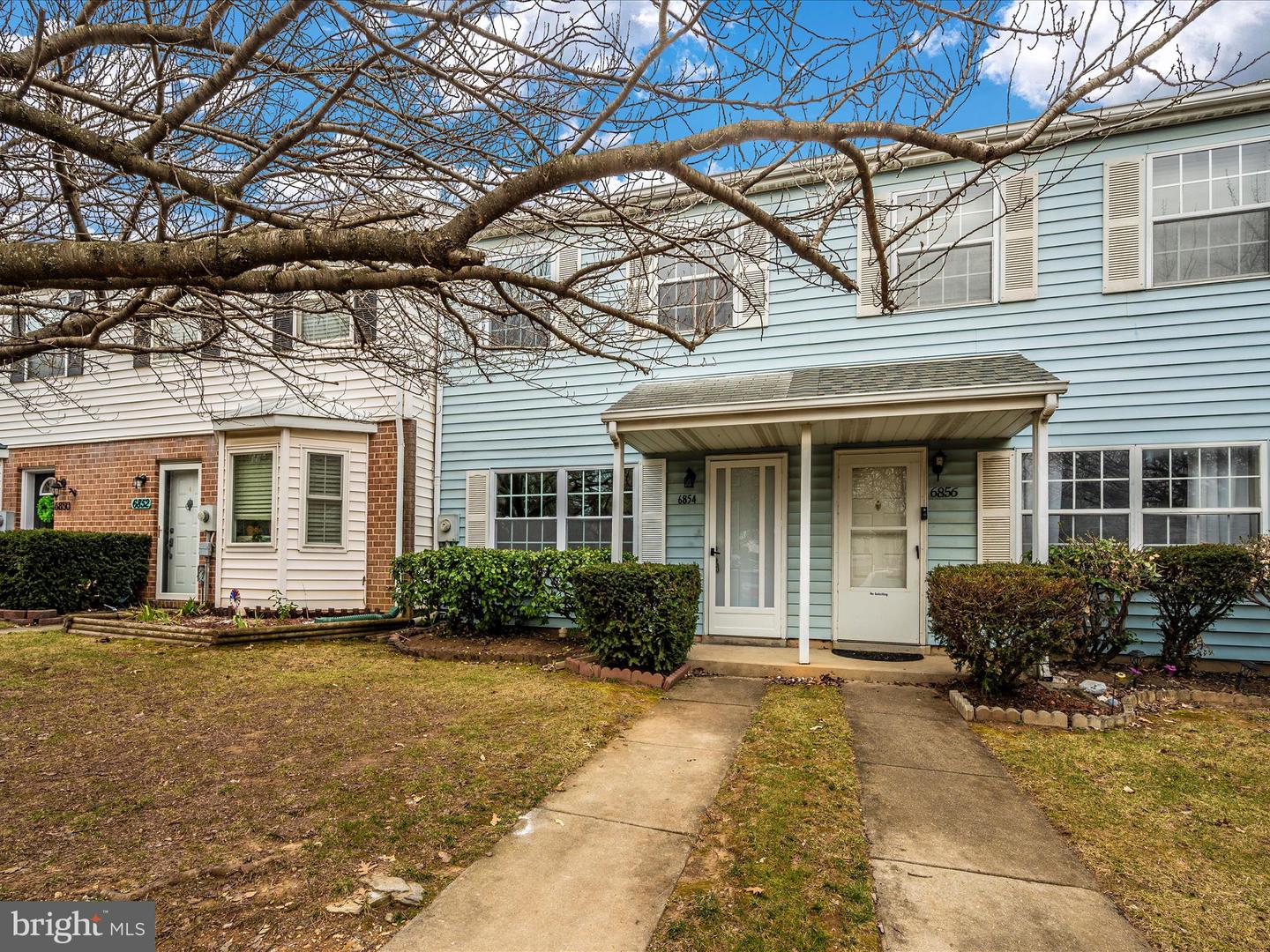 6854 Carnation Cir
