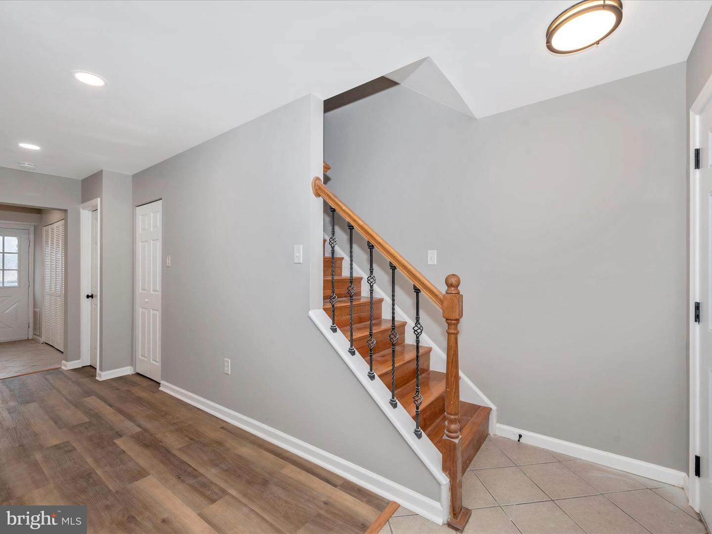 6854 Carnation Cir