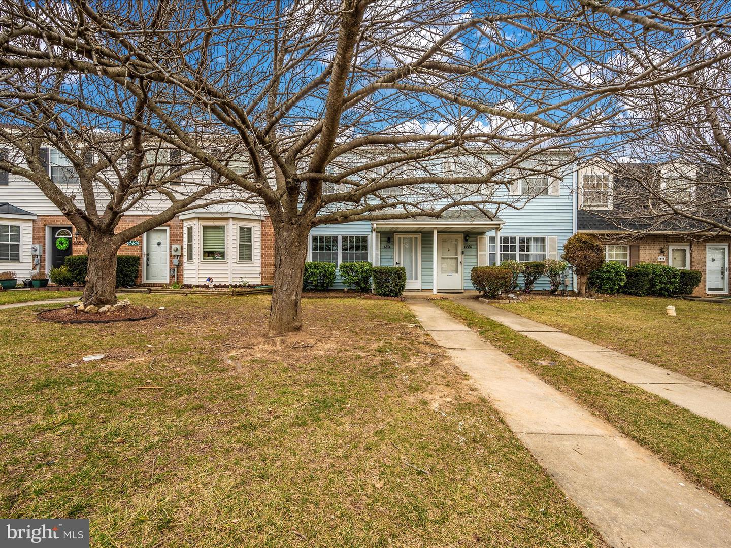 6854 Carnation Cir