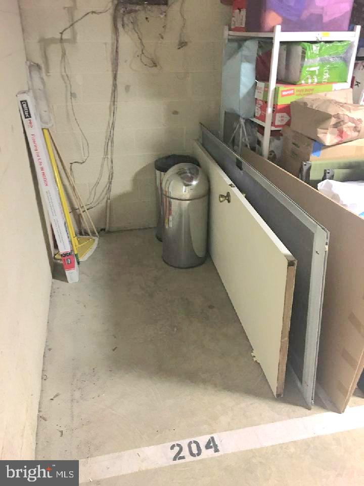 10670 WEYMOUTH STREET Unit: 204