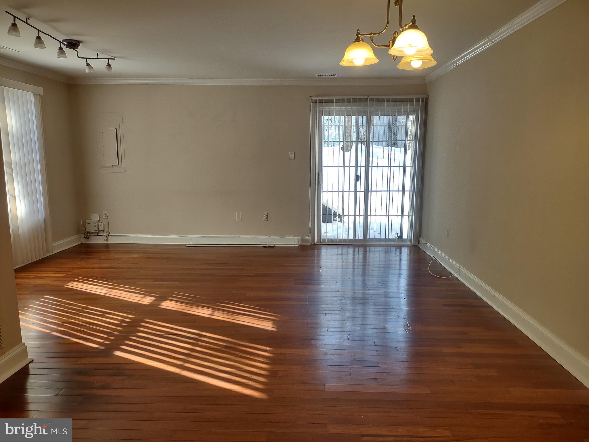 10557 Englishman Dr #194