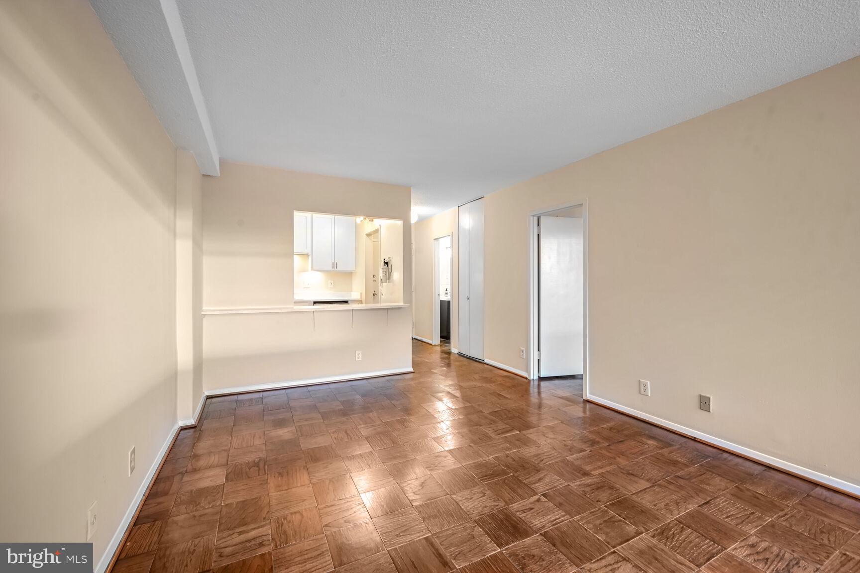 4515 WILLARD AVE #1217S