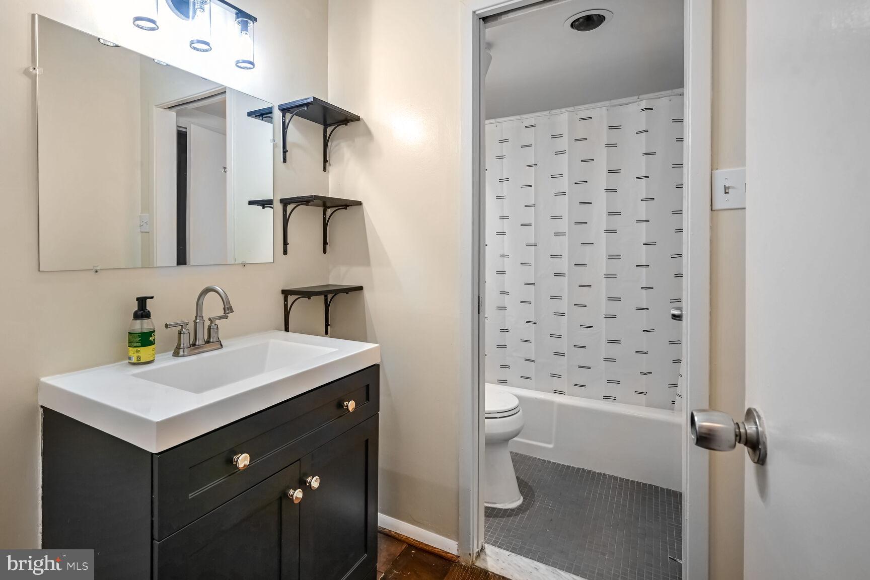 4515 WILLARD AVE #1217S