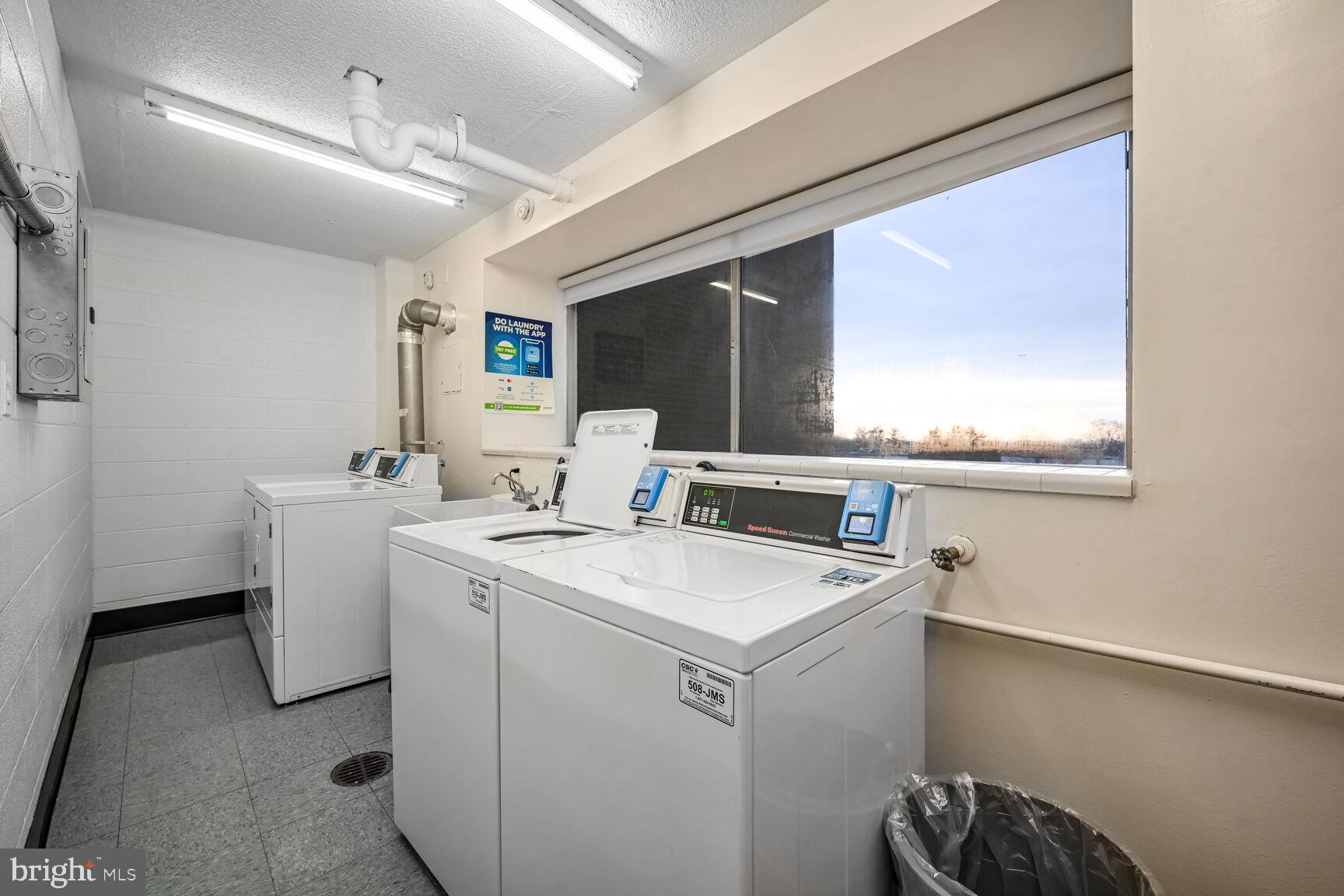 4515 WILLARD AVE #1217S