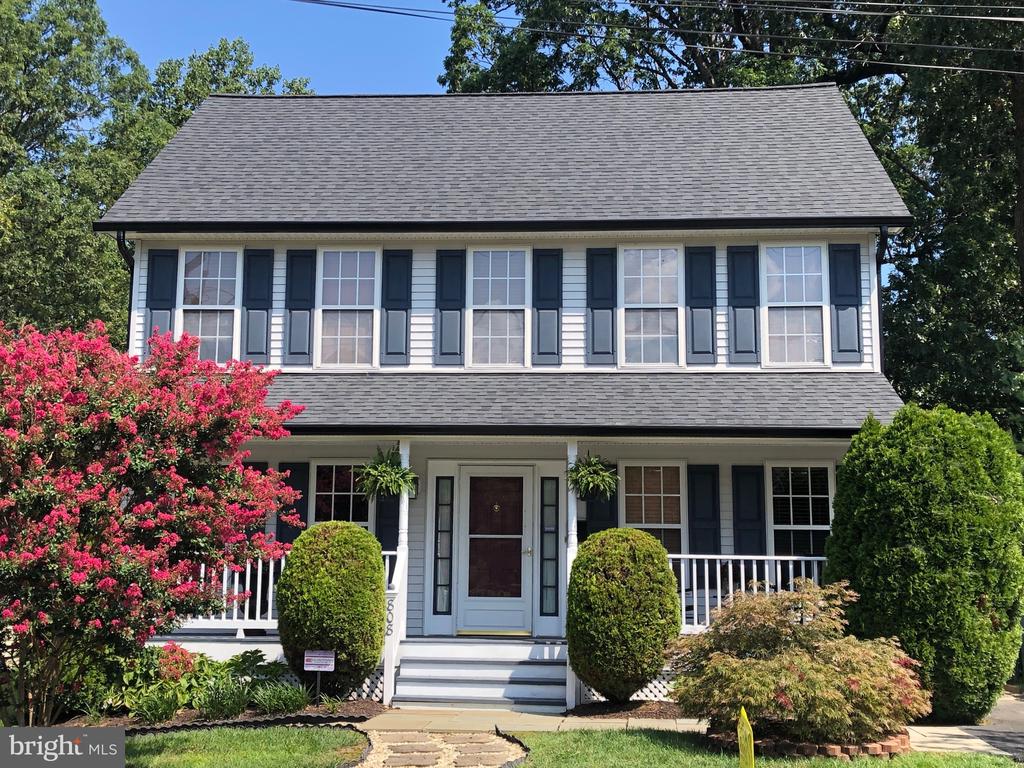 808 Colby Ave