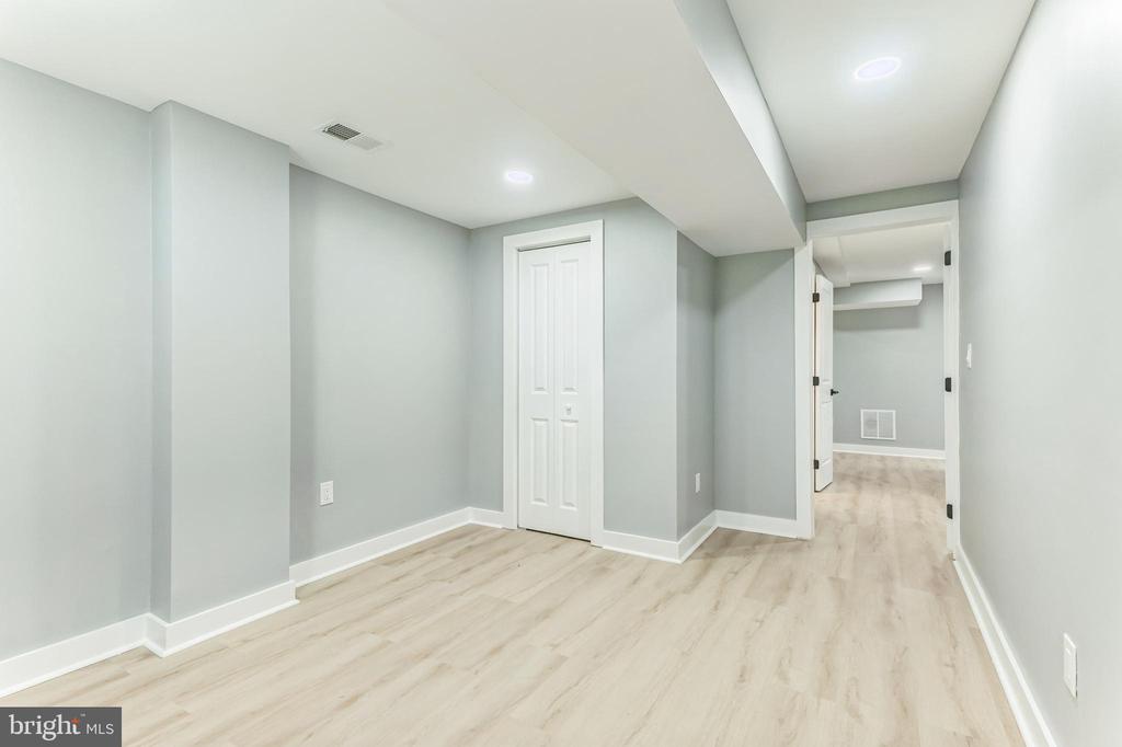 814 Burdette Rd