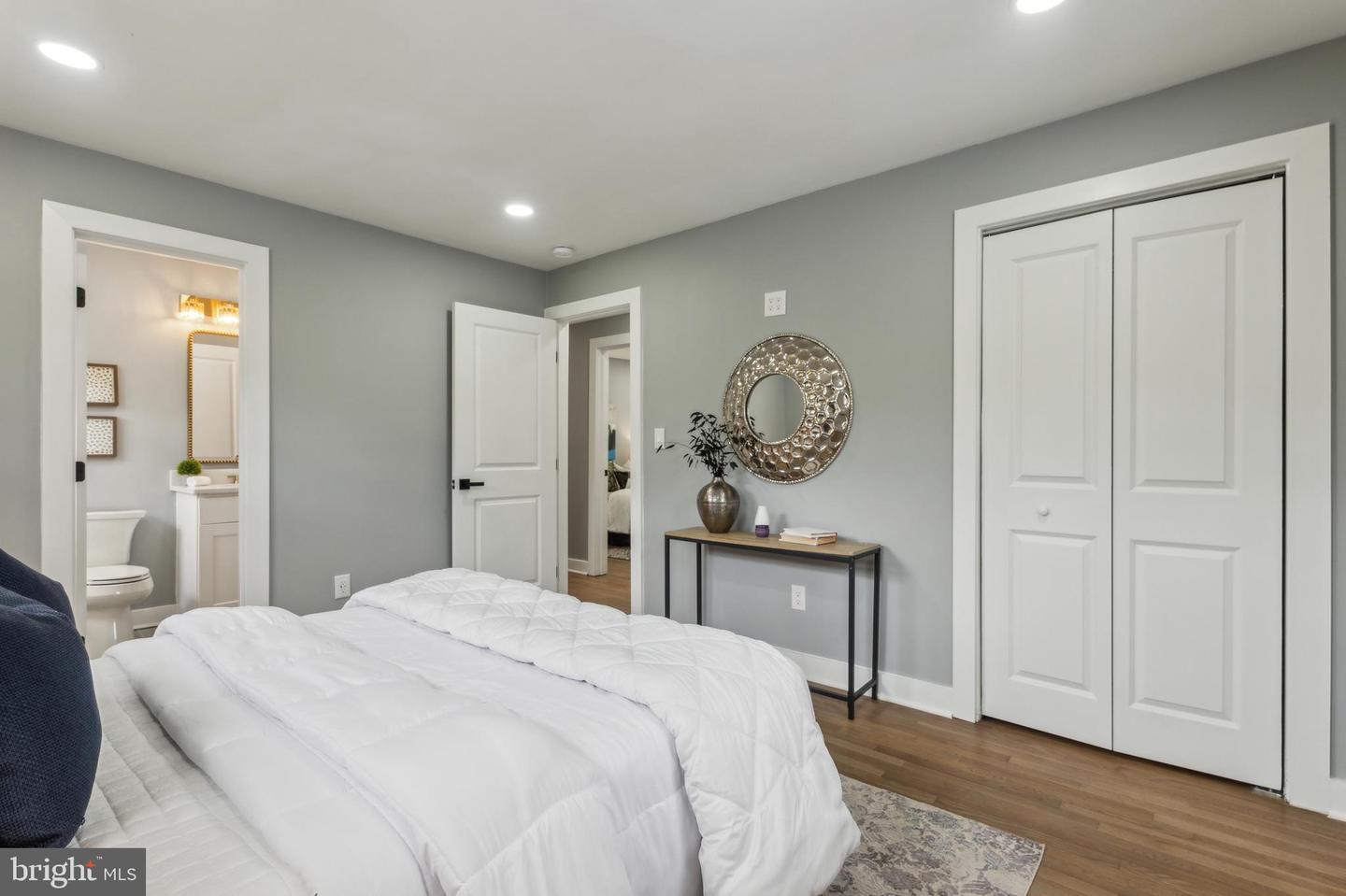 814 Burdette Rd