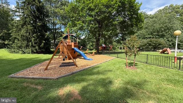 13423 Rippling Brook Dr