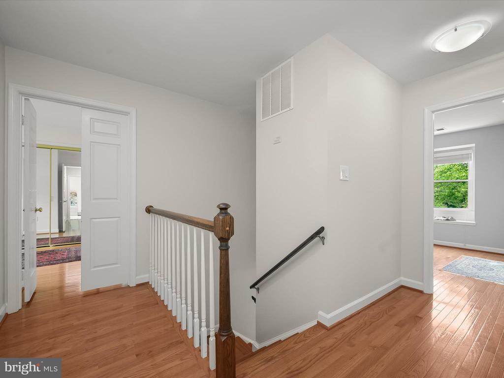 7704 ZULIMA CT