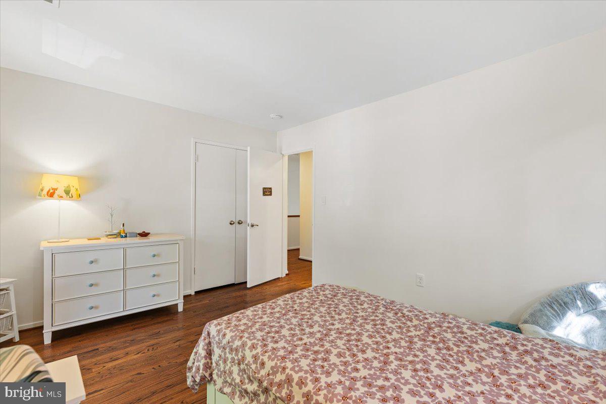 9411 FERNWOOD ROAD