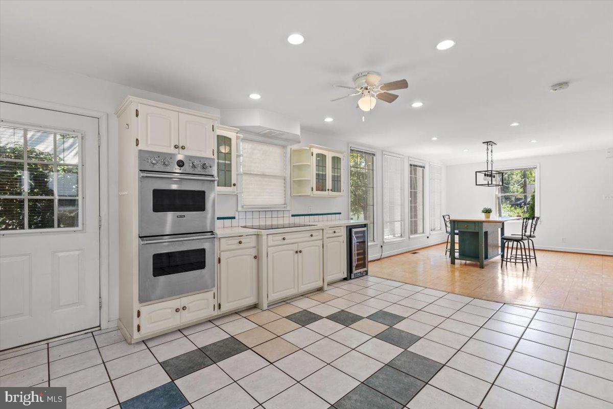 6023 WALHONDING ROAD