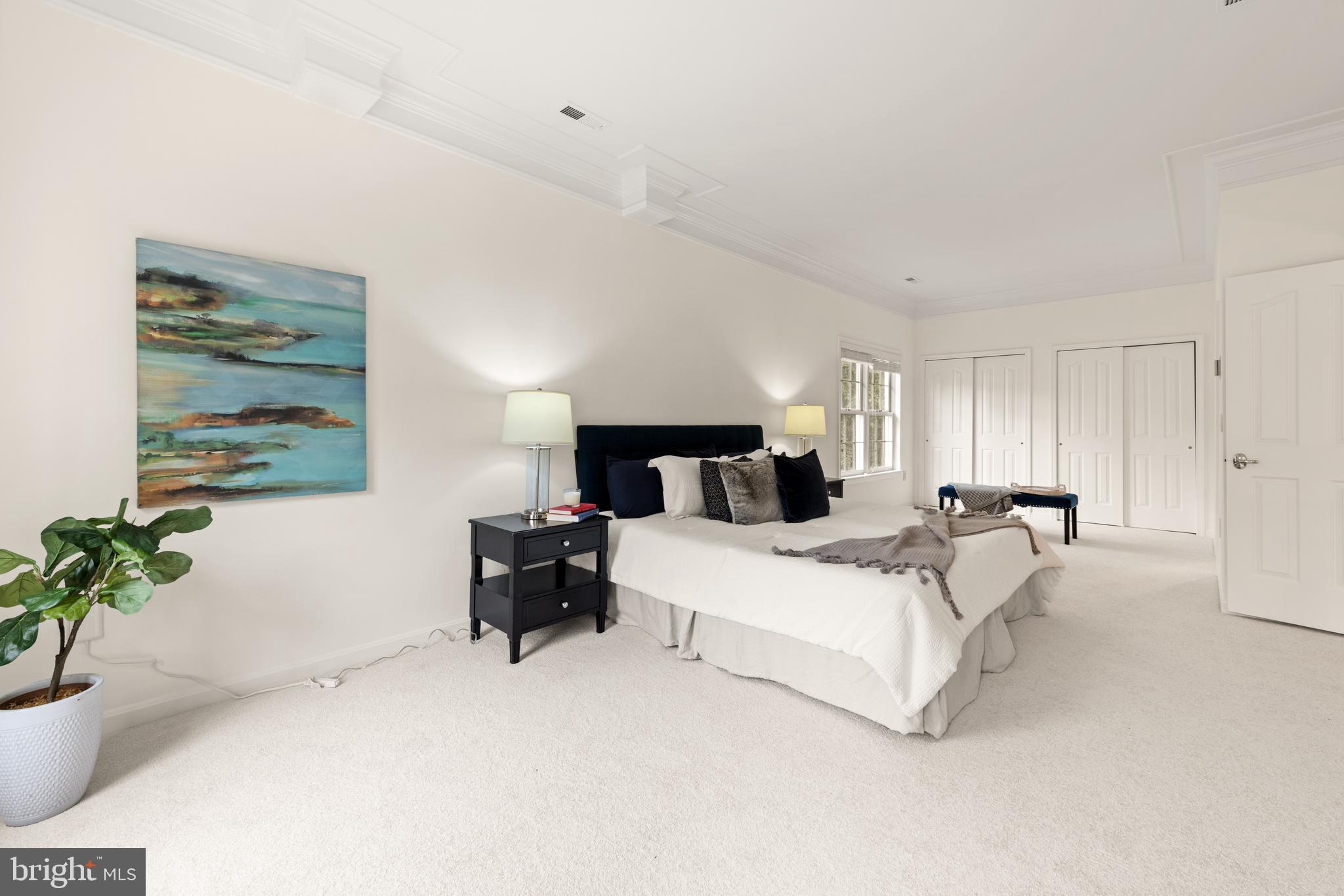 17508 APPLEWOOD LANE
