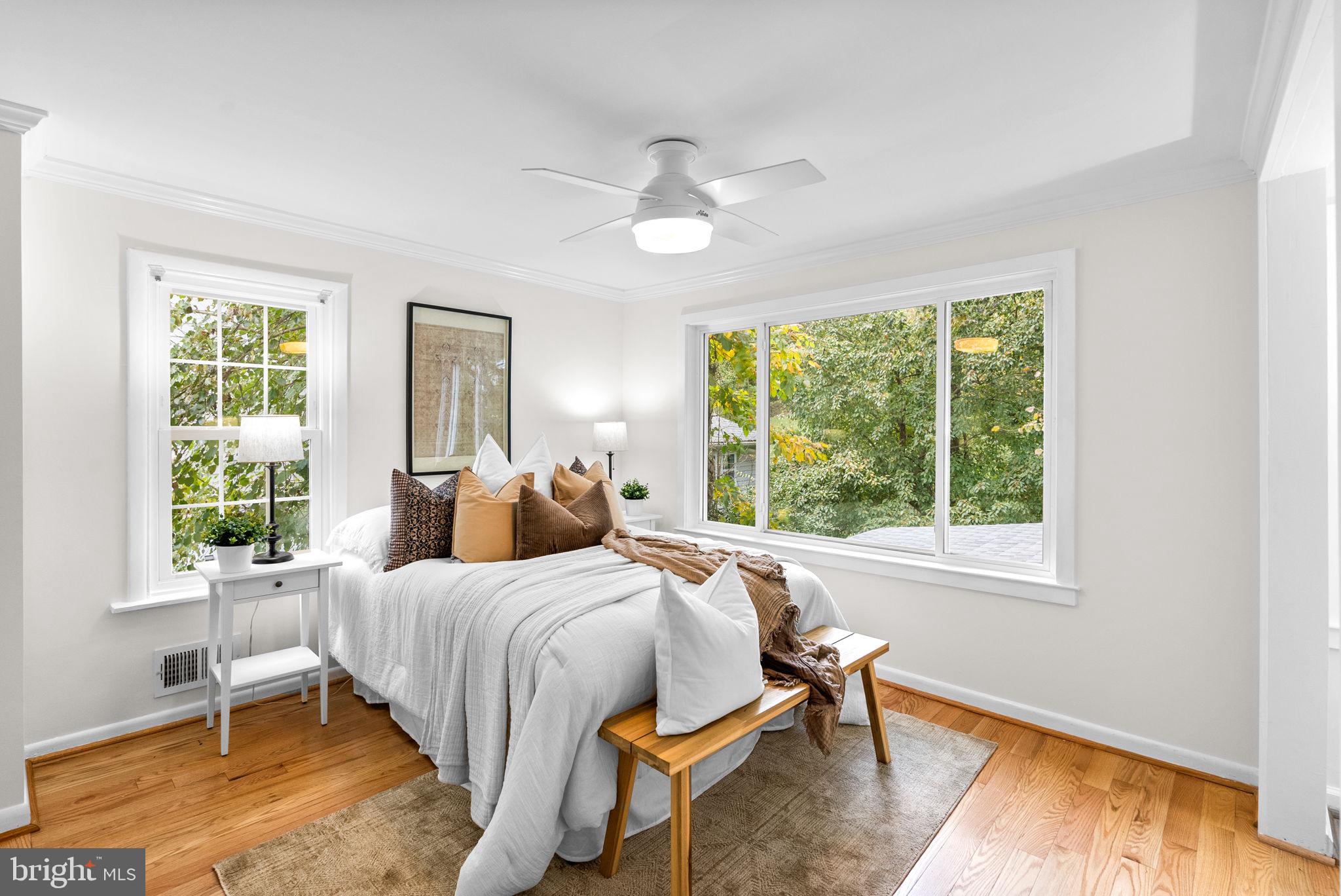 725 SILVER SPRING AVENUE