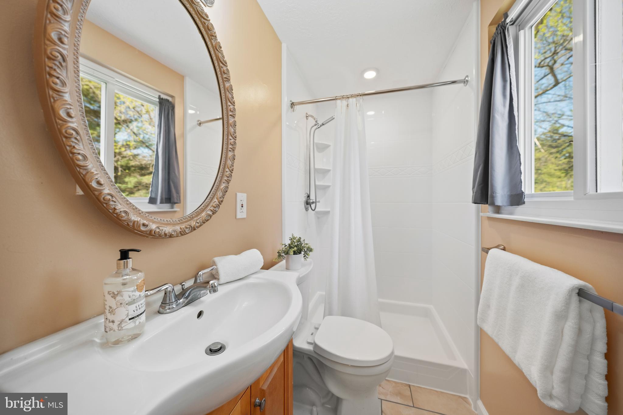 19517 LAGUNA DRIVE
