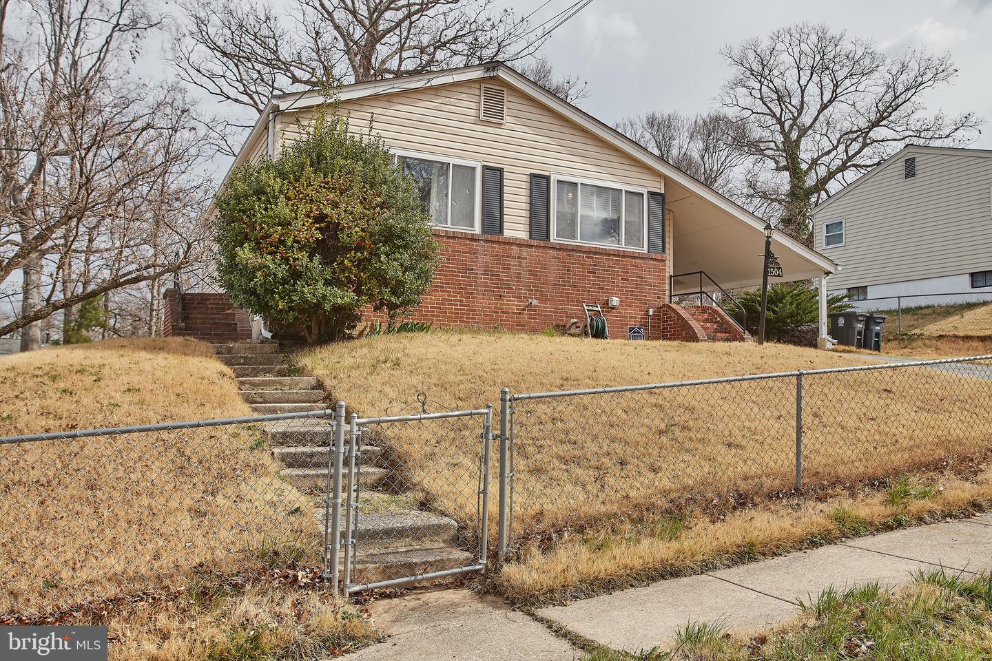 1504 COLONY ROAD