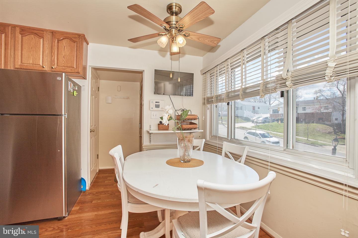 1504 COLONY ROAD