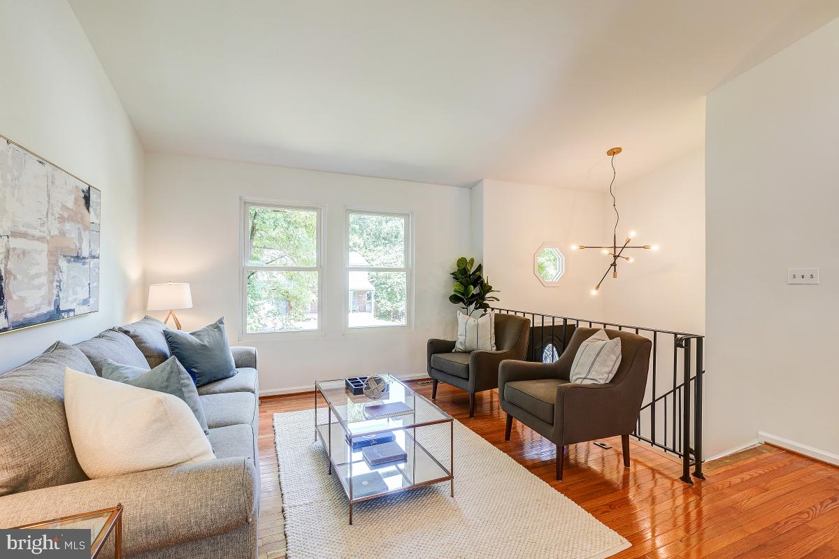 5601 JASON STREET