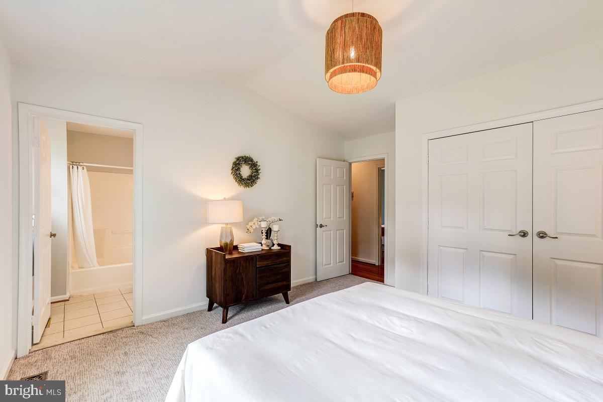 5601 JASON STREET