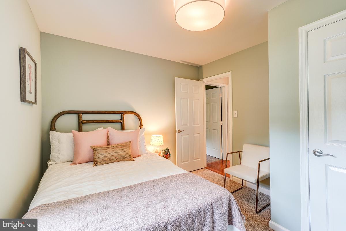 5601 JASON STREET