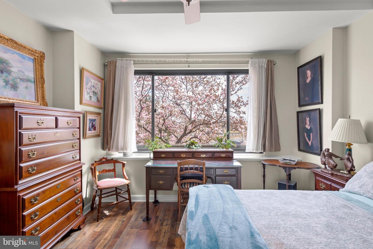 1021 ARLINGTON BOULEVARD Unit: 219