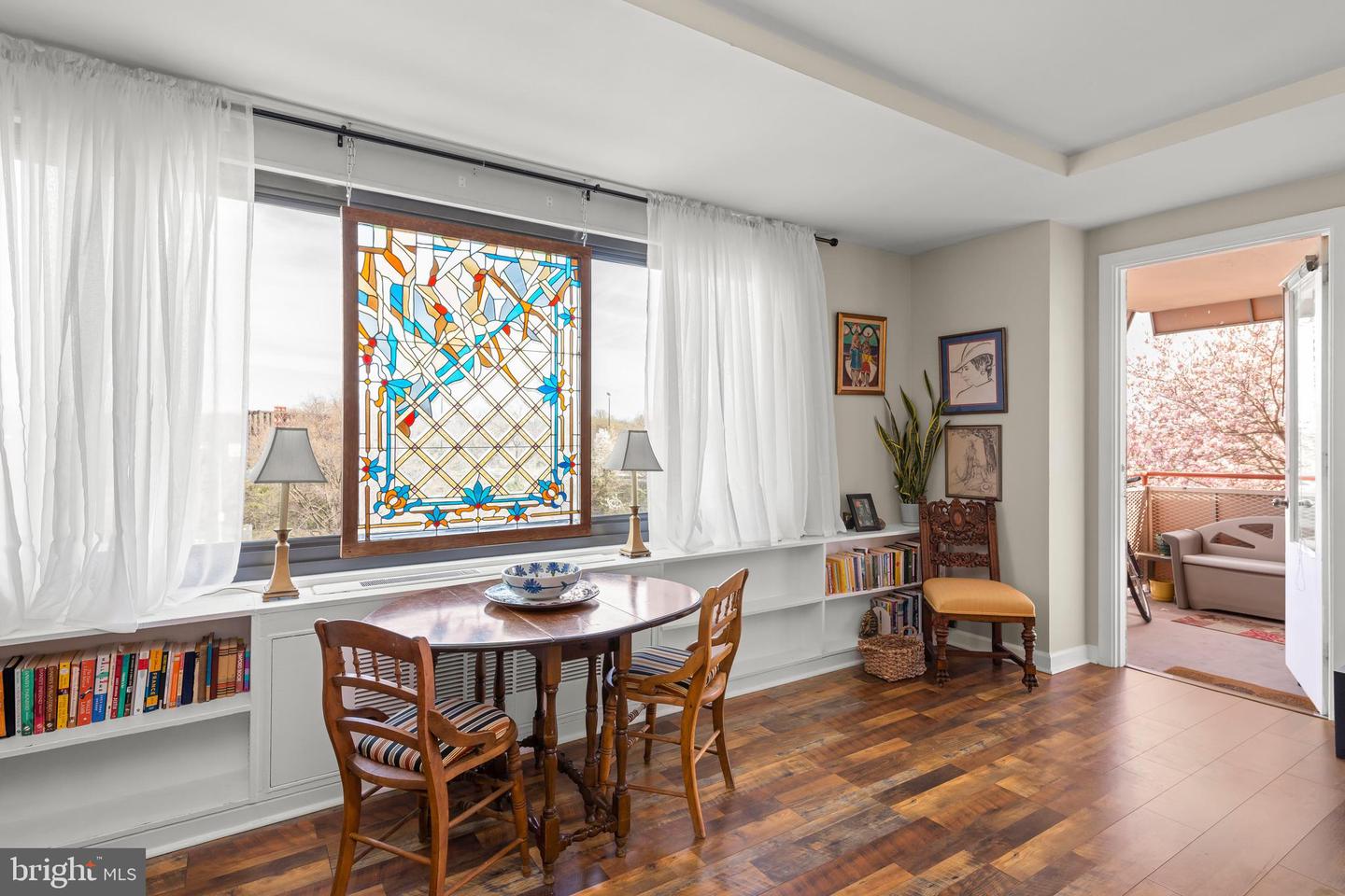 1021 ARLINGTON BOULEVARD Unit: 219