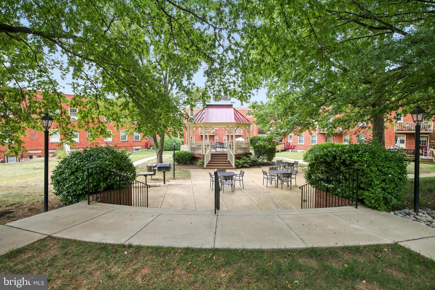 603 BASHFORD LANE Unit: 1