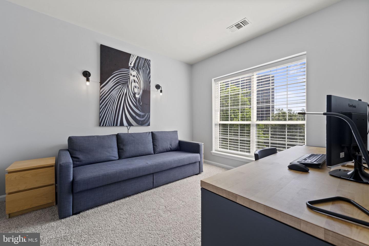4551 STRUTFIELD LANE Unit: 4211