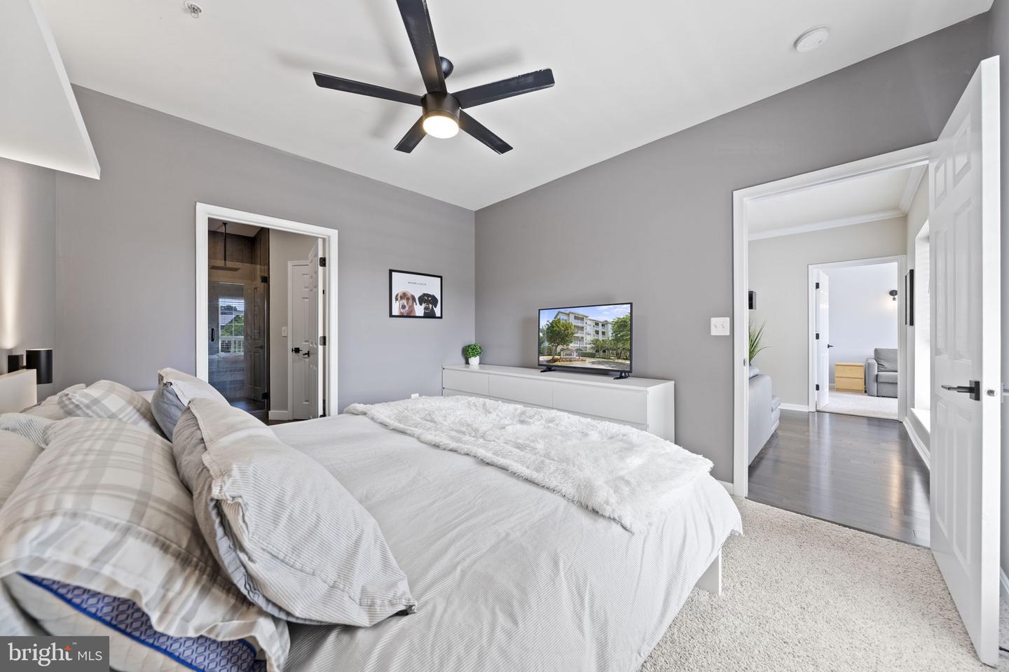 4551 STRUTFIELD LANE Unit: 4211