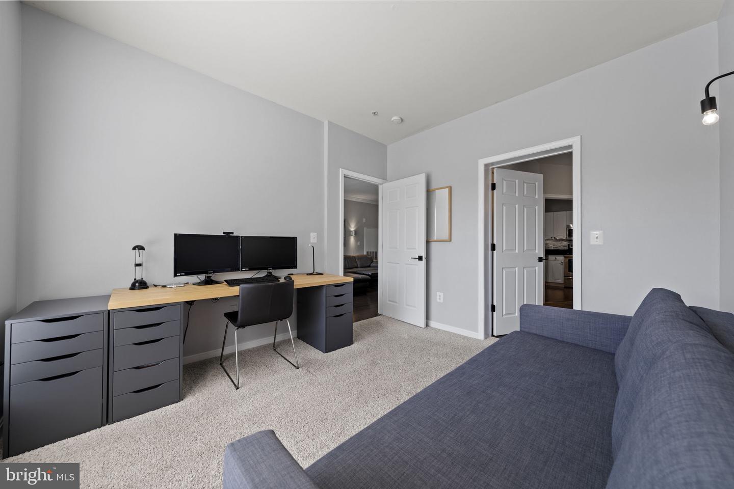 4551 STRUTFIELD LANE Unit: 4211