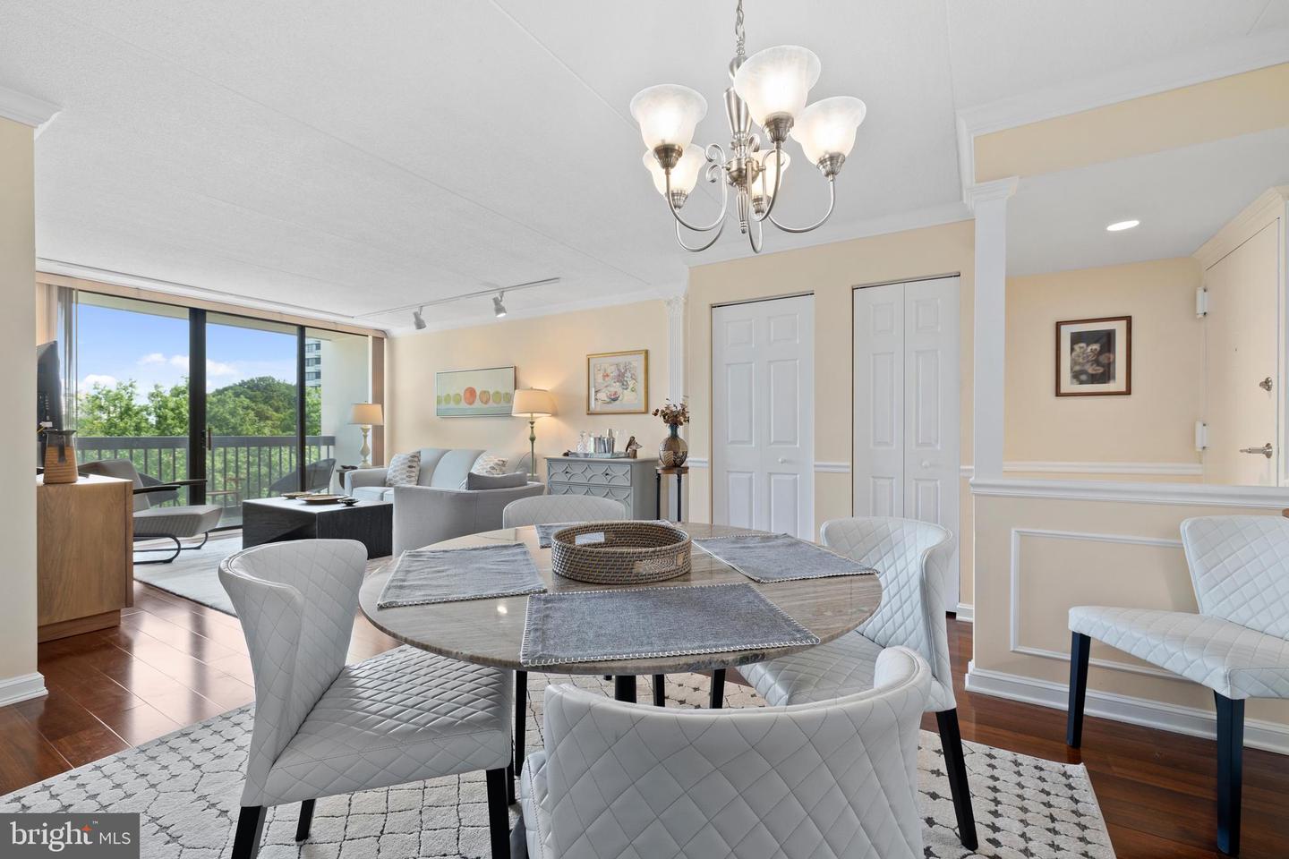 6300 STEVENSON AVENUE Unit: 624