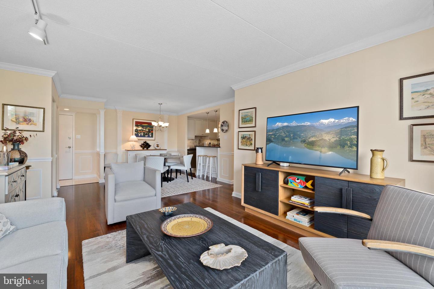 6300 STEVENSON AVENUE Unit: 624