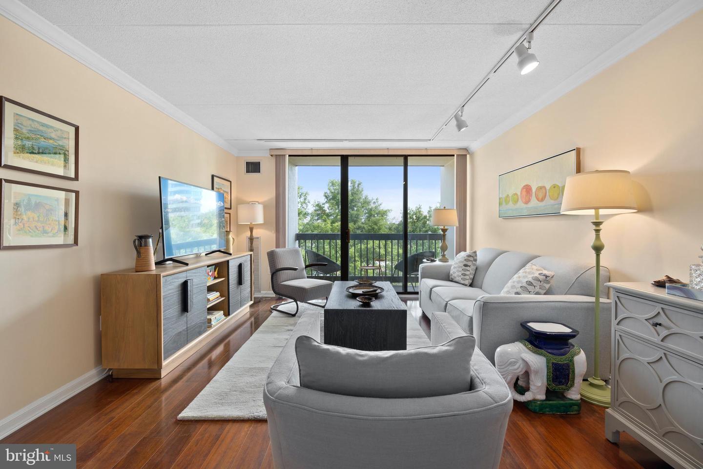 6300 STEVENSON AVENUE Unit: 624