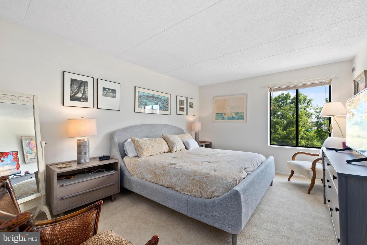 6300 STEVENSON AVENUE Unit: 624