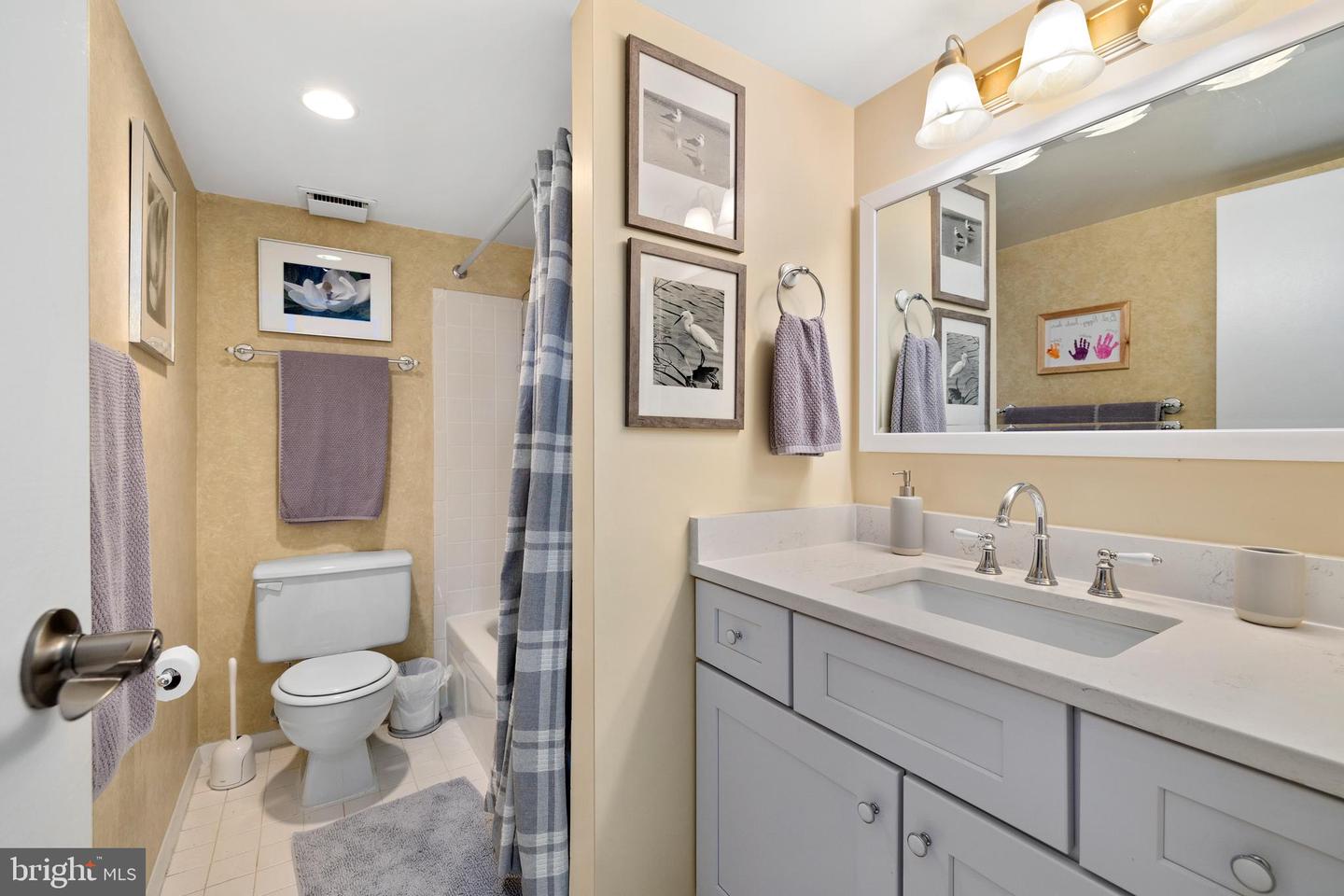 6300 STEVENSON AVENUE Unit: 624