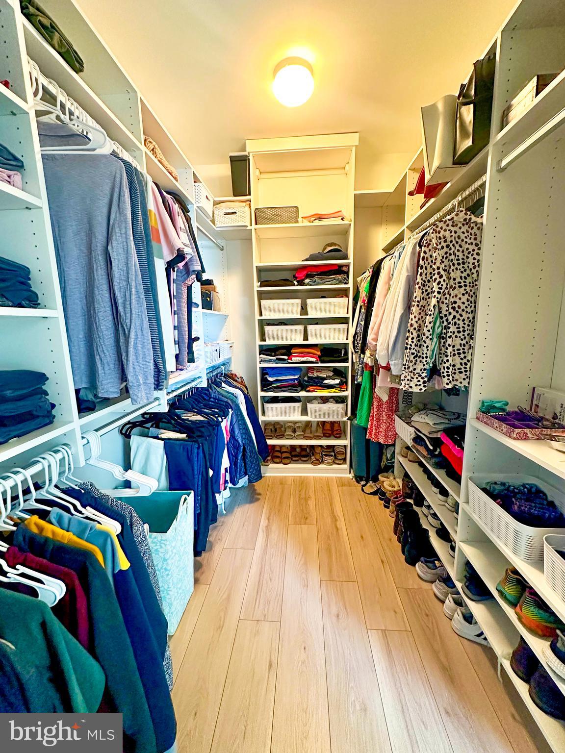 2409 RICHMOND HWY #102