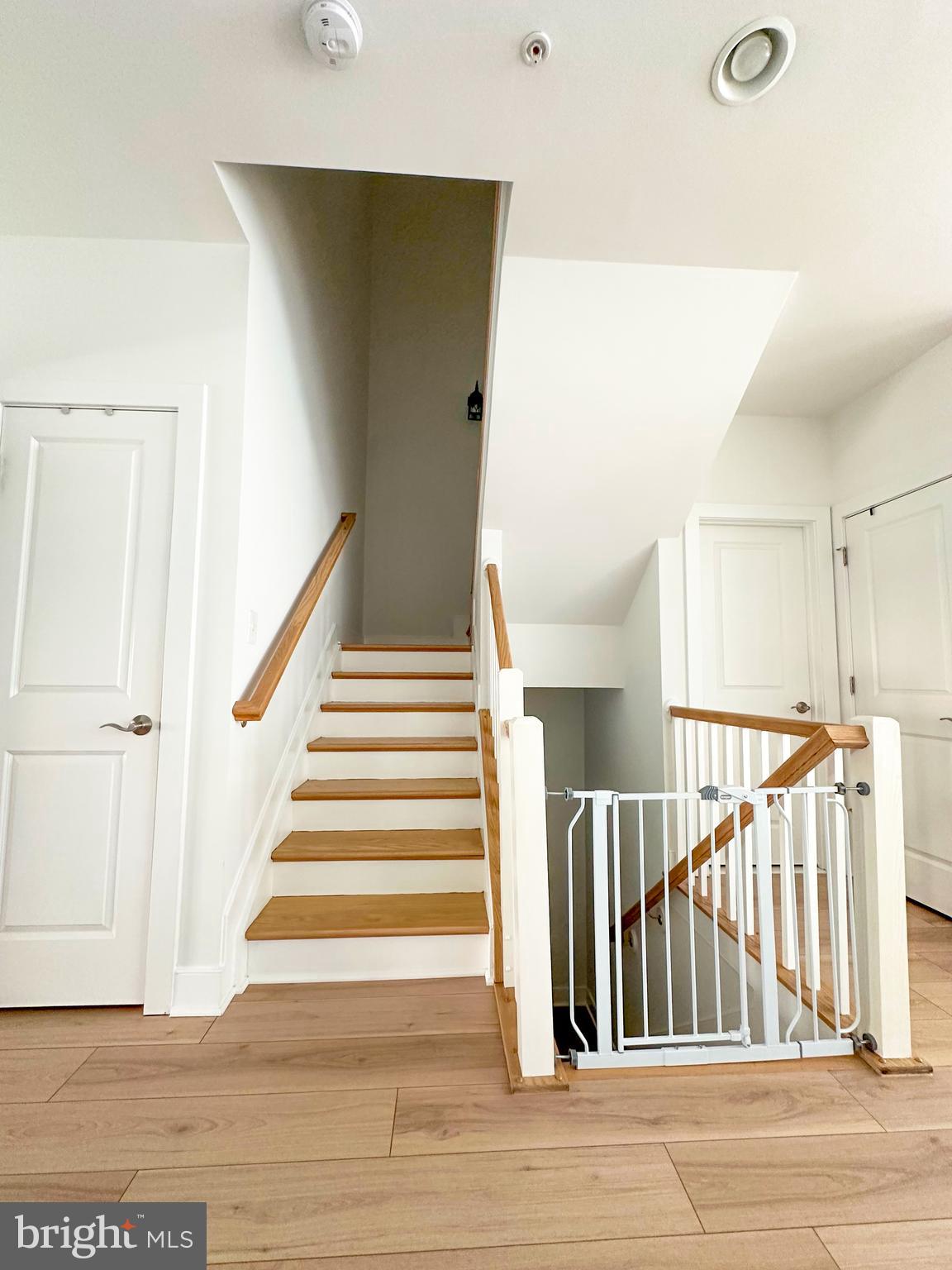 2409 RICHMOND HWY #102