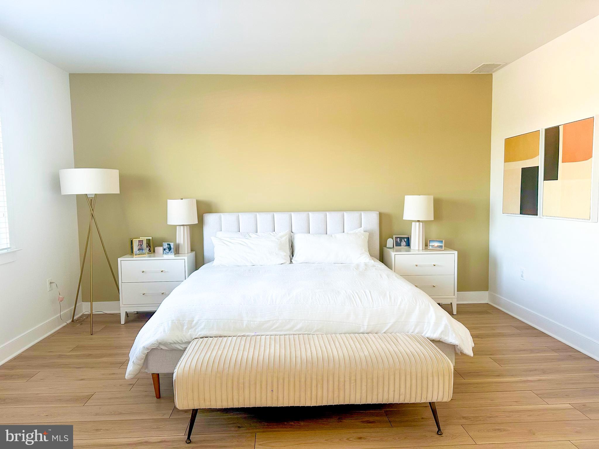 2409 RICHMOND HWY #102