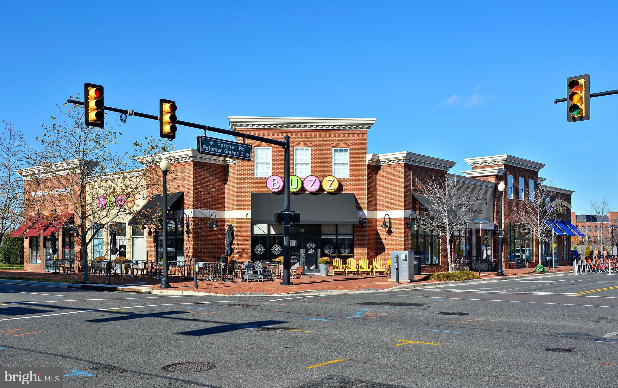 2409 RICHMOND HWY #102