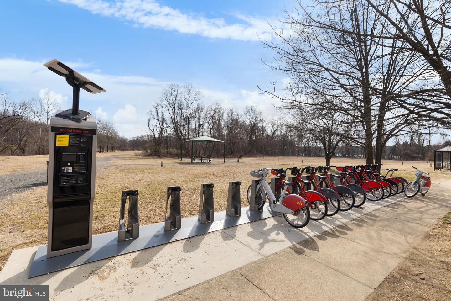 200 N Pickett St #702