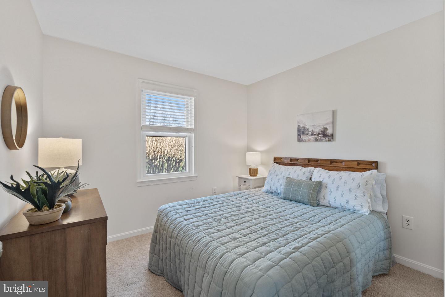 1318 Chetworth Ct