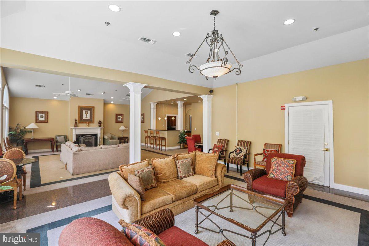 4551 STRUTFIELD LN #4219