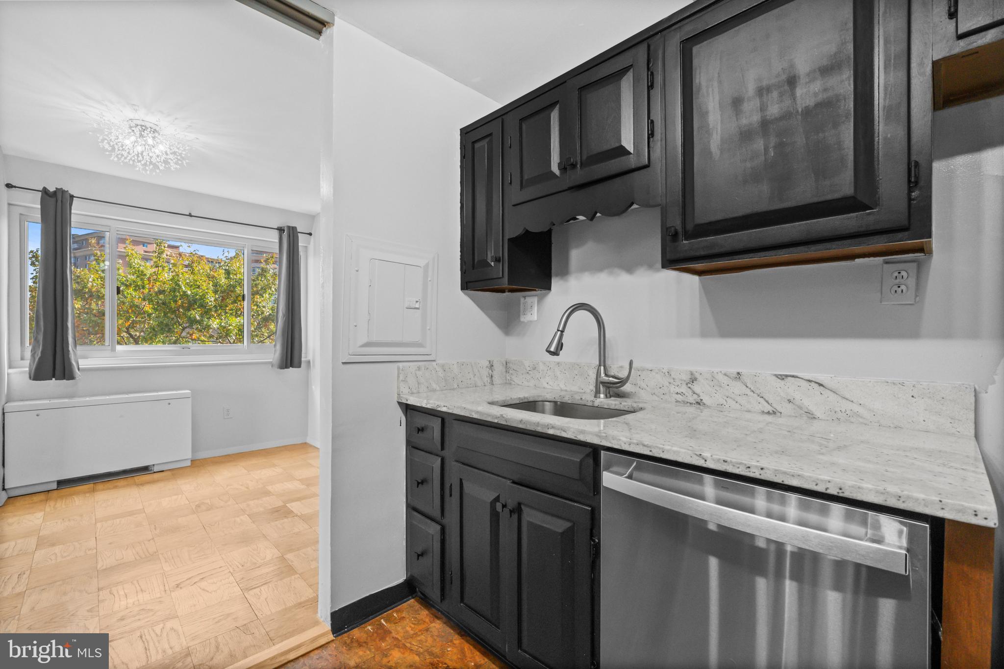 4520 KING STREET 601