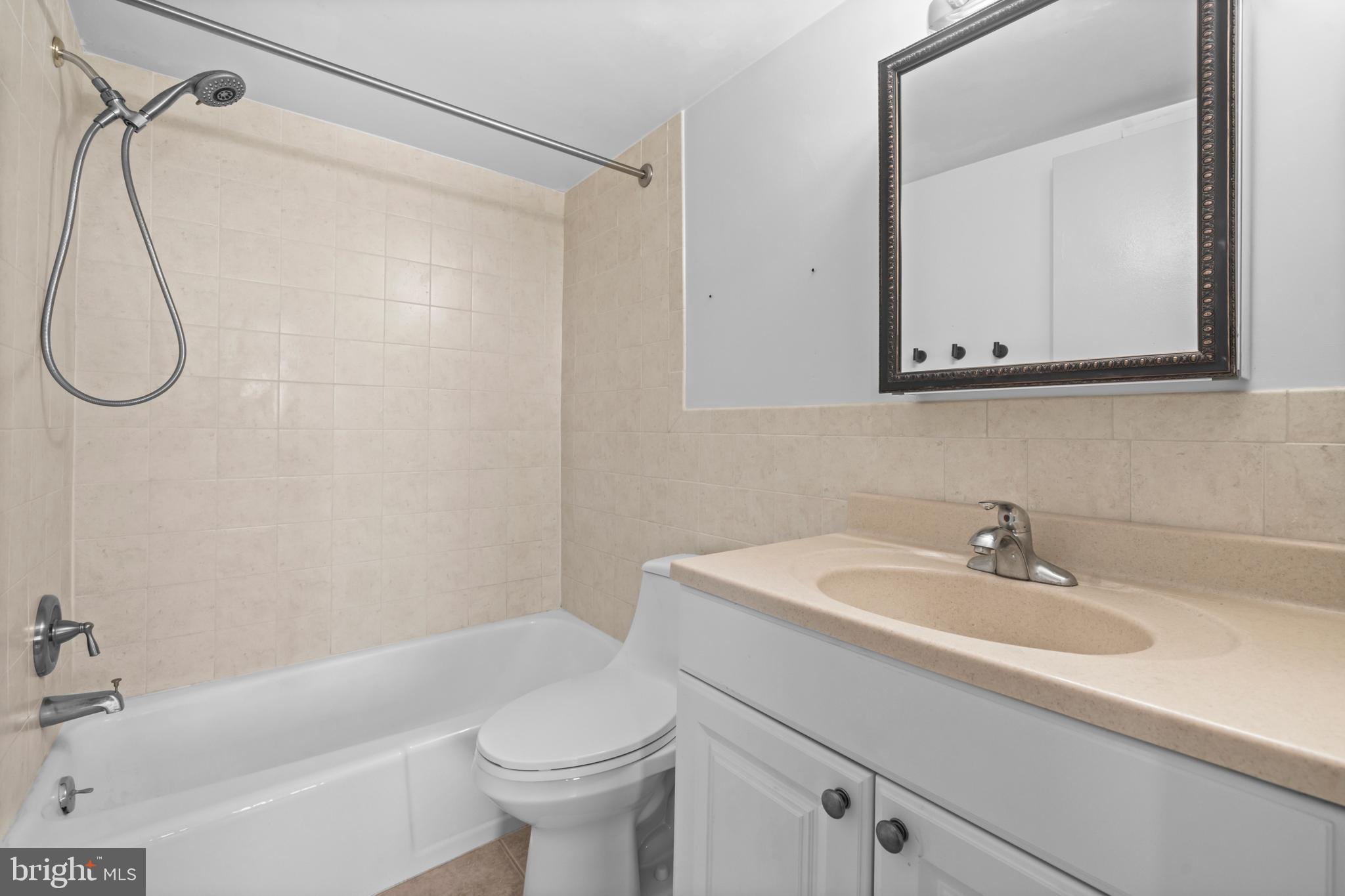 4520 KING STREET 601