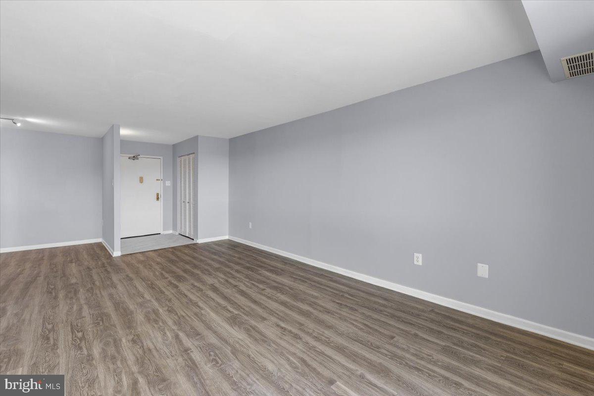 5300 HOLMES RUN PARKWAY 1210