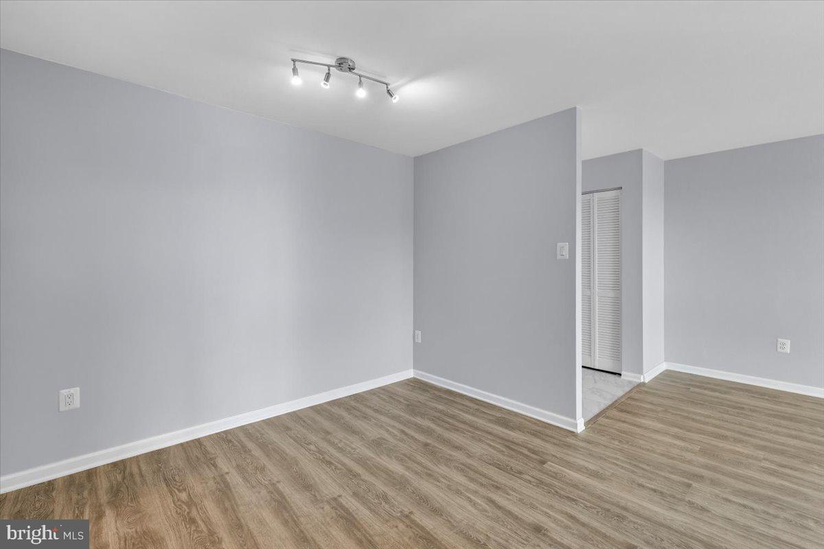 5300 HOLMES RUN PARKWAY 1210