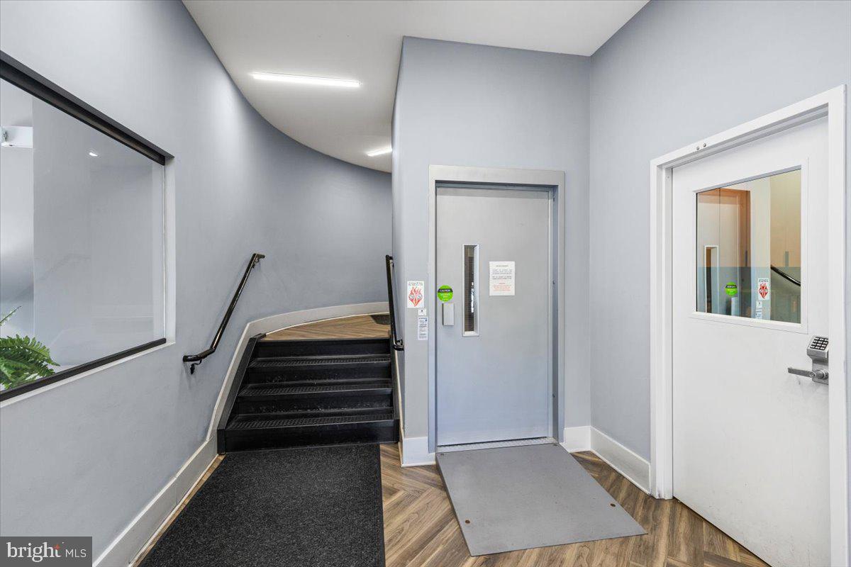 5300 HOLMES RUN PARKWAY 1210