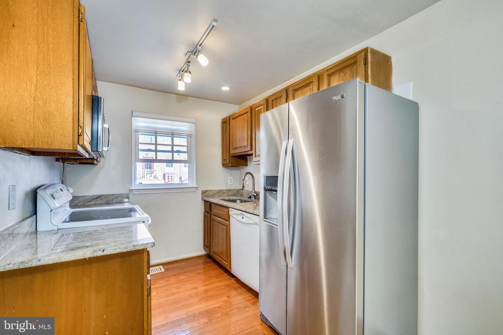 603 BASHFORD LANE Unit: 1