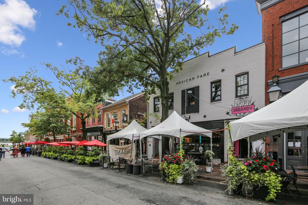 603 BASHFORD LANE Unit: 1