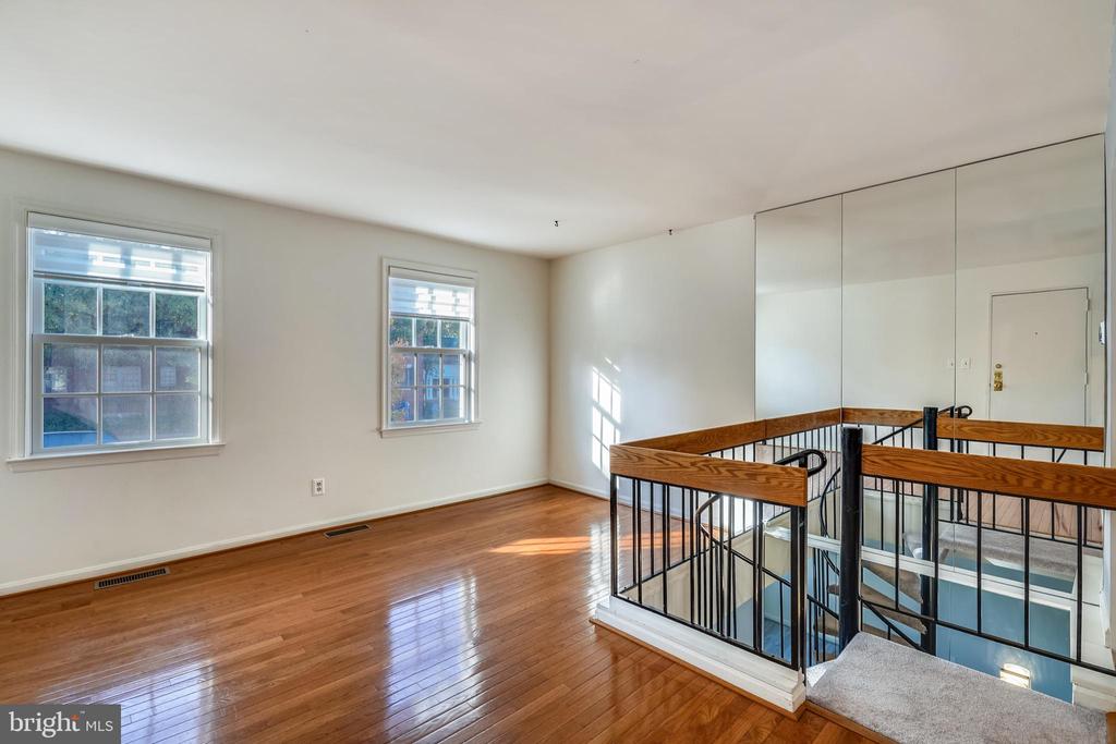 603 BASHFORD LANE Unit: 1