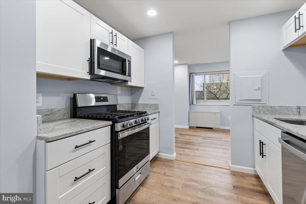 4520 KING STREET Unit: 601